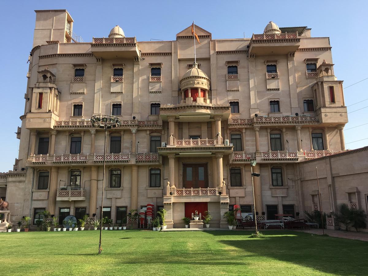 Kailash Presidency Hotel โบปาล ภายนอก รูปภาพ