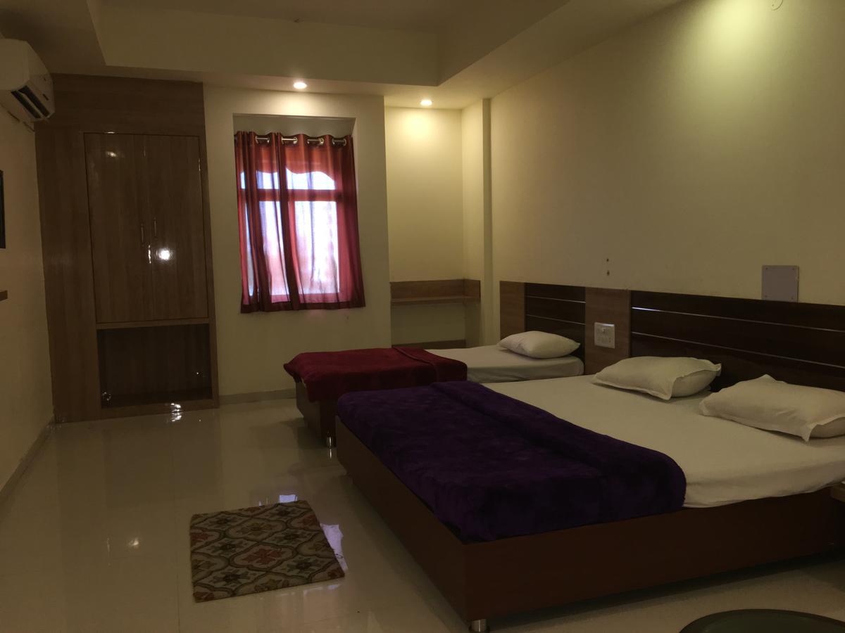 Kailash Presidency Hotel โบปาล ภายนอก รูปภาพ