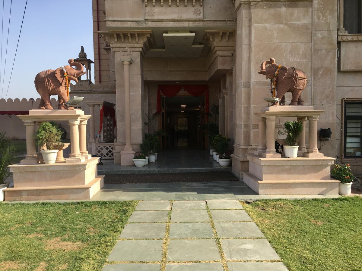 Kailash Presidency Hotel โบปาล ภายนอก รูปภาพ