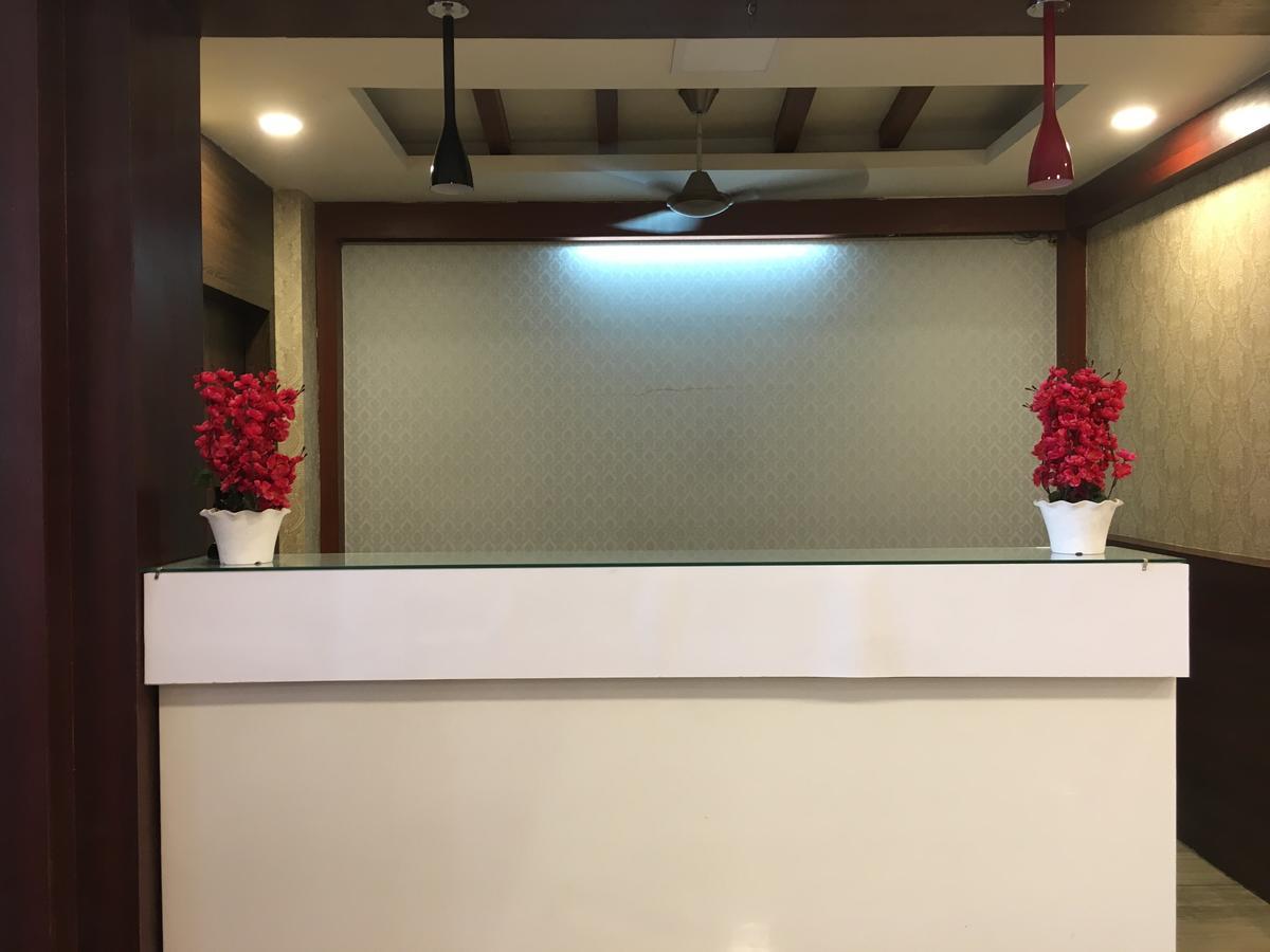 Kailash Presidency Hotel โบปาล ภายนอก รูปภาพ